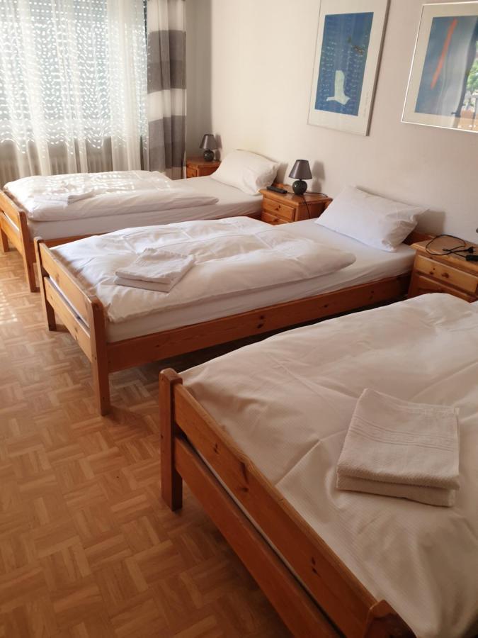 Landgasthof Rose Hotel Ditzingen Esterno foto