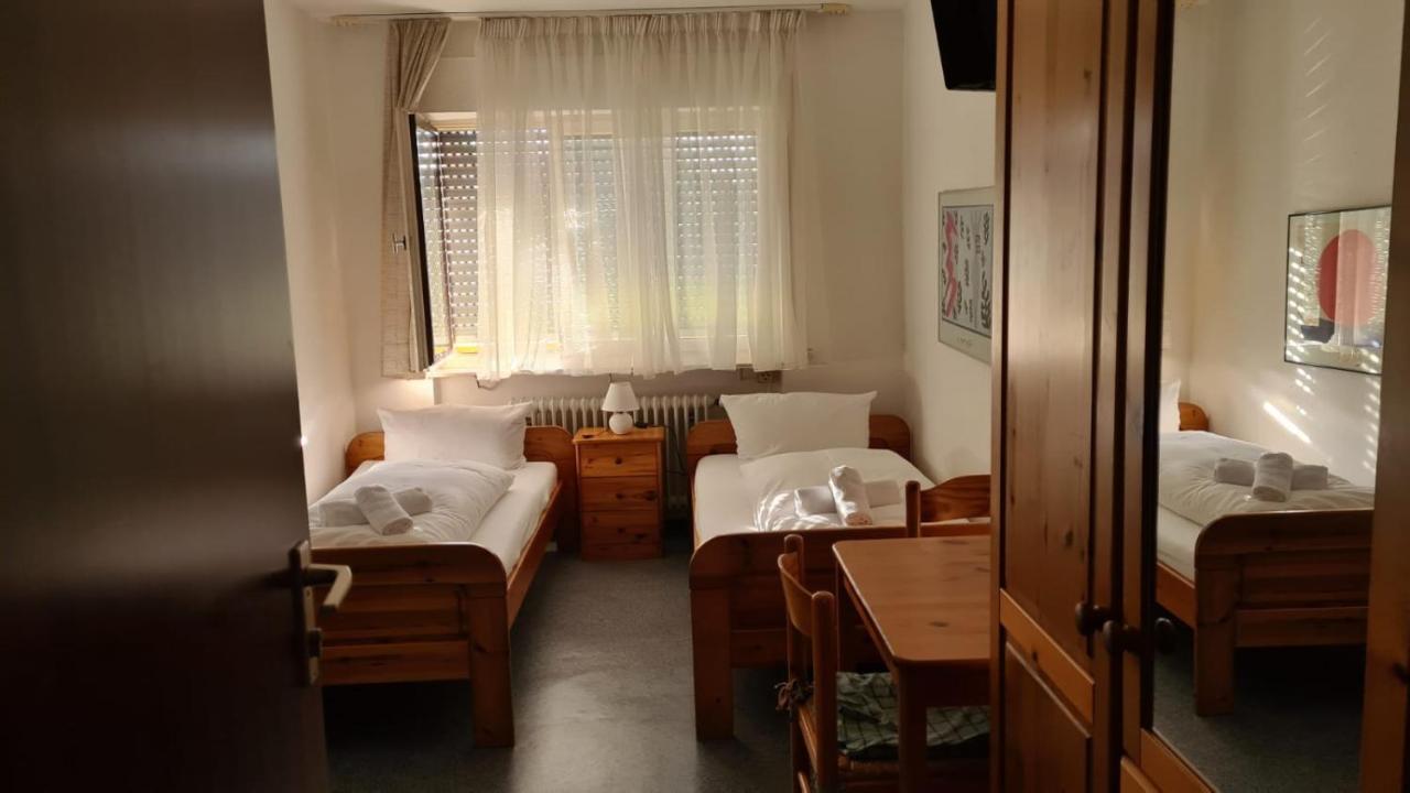 Landgasthof Rose Hotel Ditzingen Esterno foto