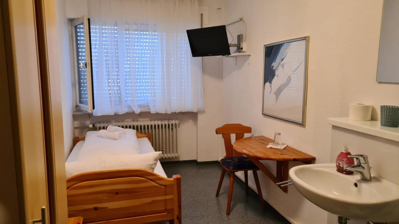 Landgasthof Rose Hotel Ditzingen Esterno foto